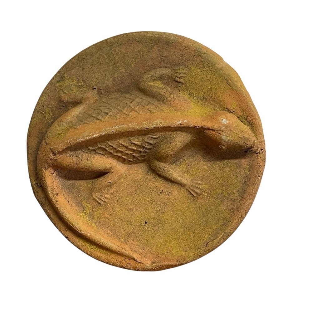 Rustic Tan Lizard Wall Accent